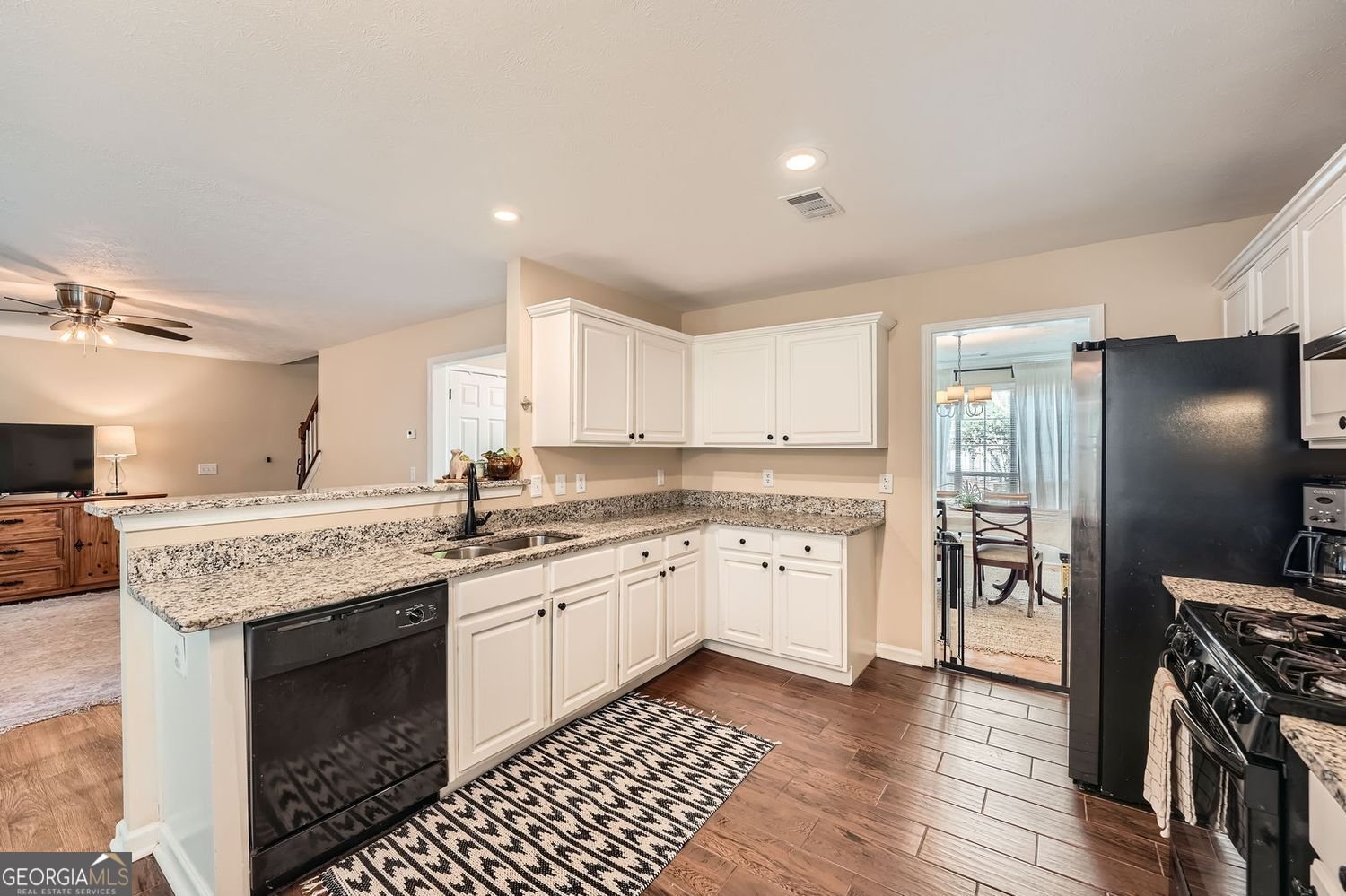2400 Compton Place Suwanee - 8