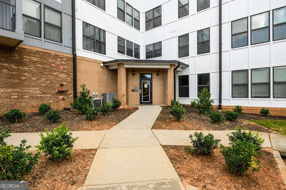 898 Oak Street Atlanta - 1