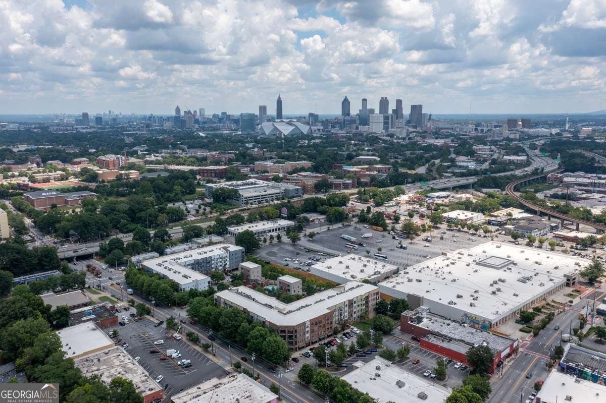 898 Oak Street Atlanta - 27
