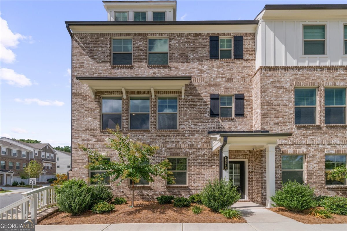 1570 Halbrook Place Marietta - 1
