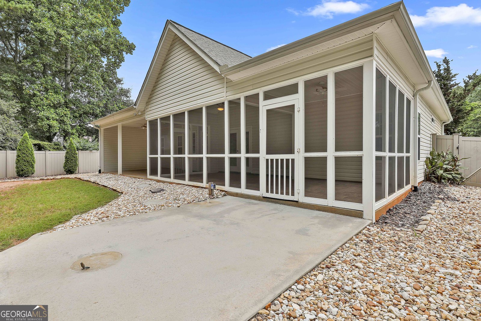 334 Freeman Forest Drive Newnan - 35