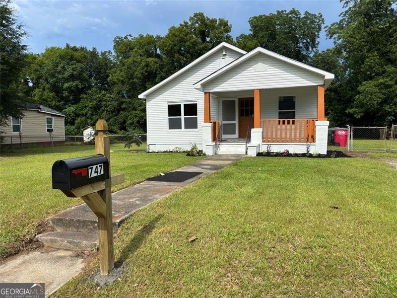 747 BOWMAN Street Macon - 1