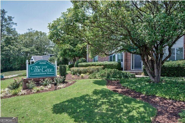 4266 Roswell Road Atlanta - 1