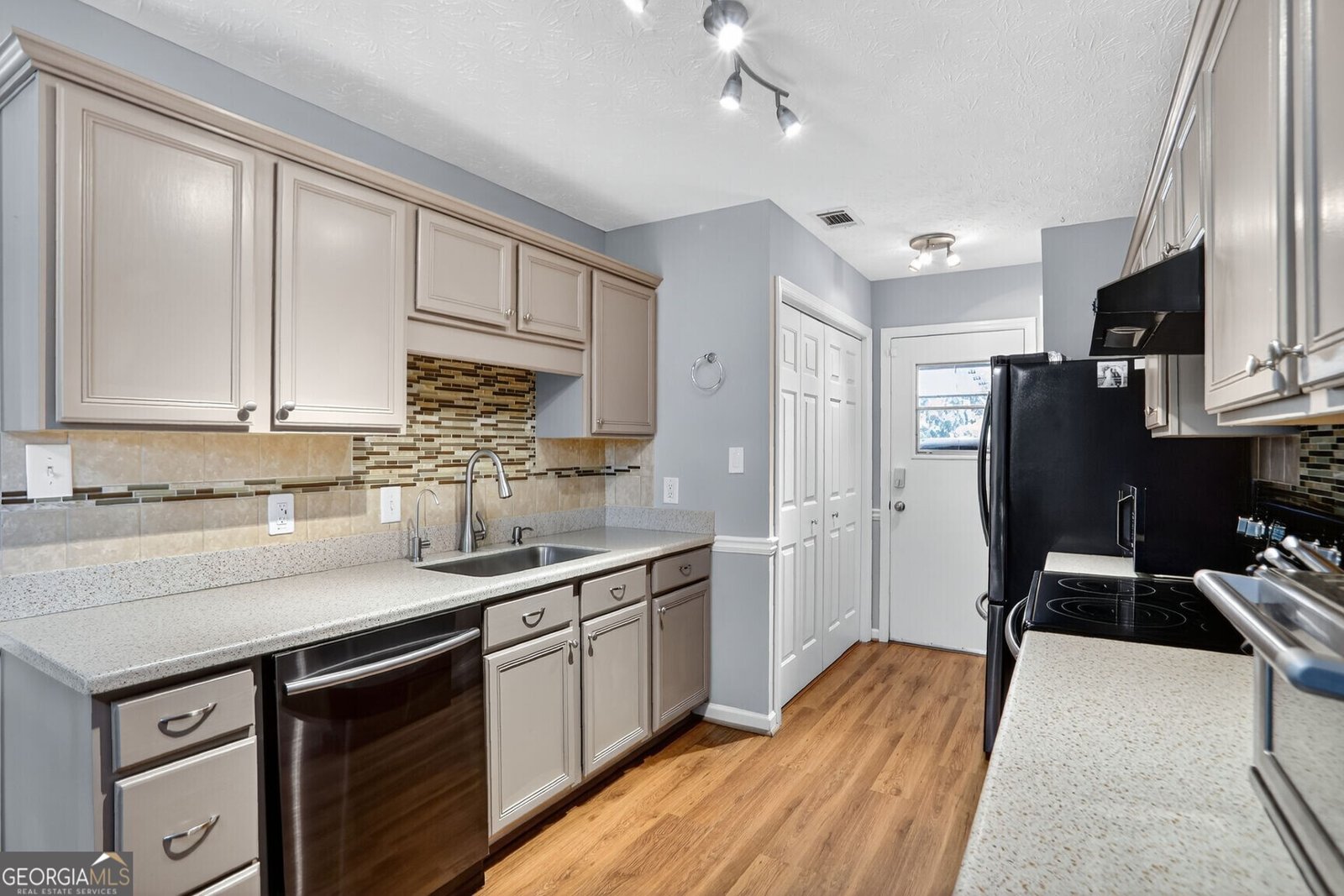 2555 Lakeview Trail Cumming - 10