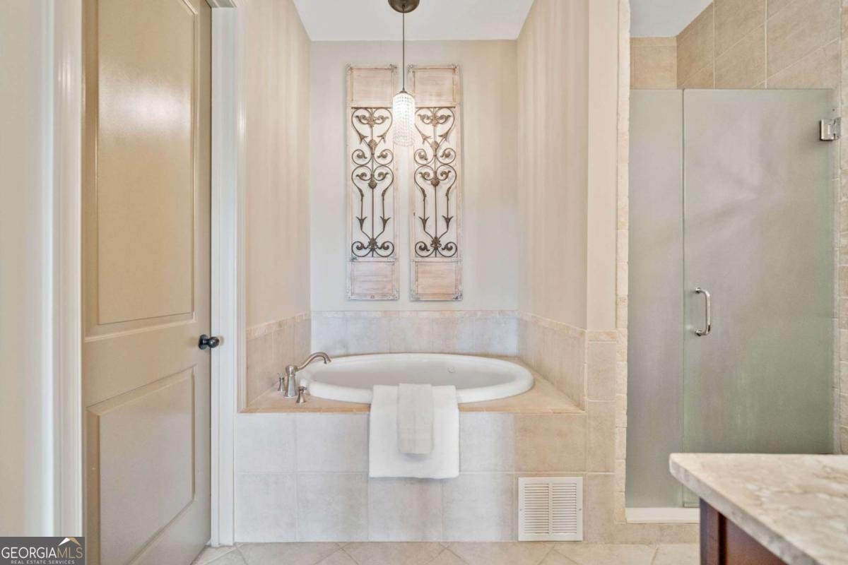 360 Chambers Street Woodstock - 13