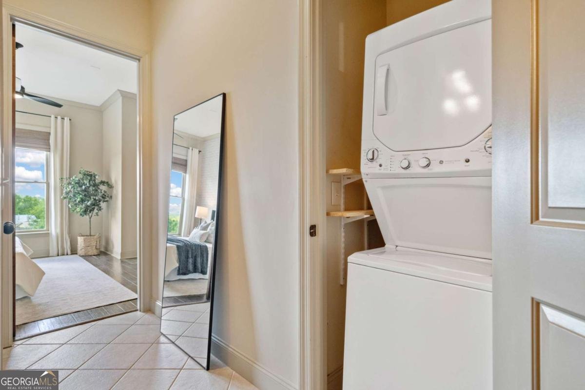 360 Chambers Street Woodstock - 15