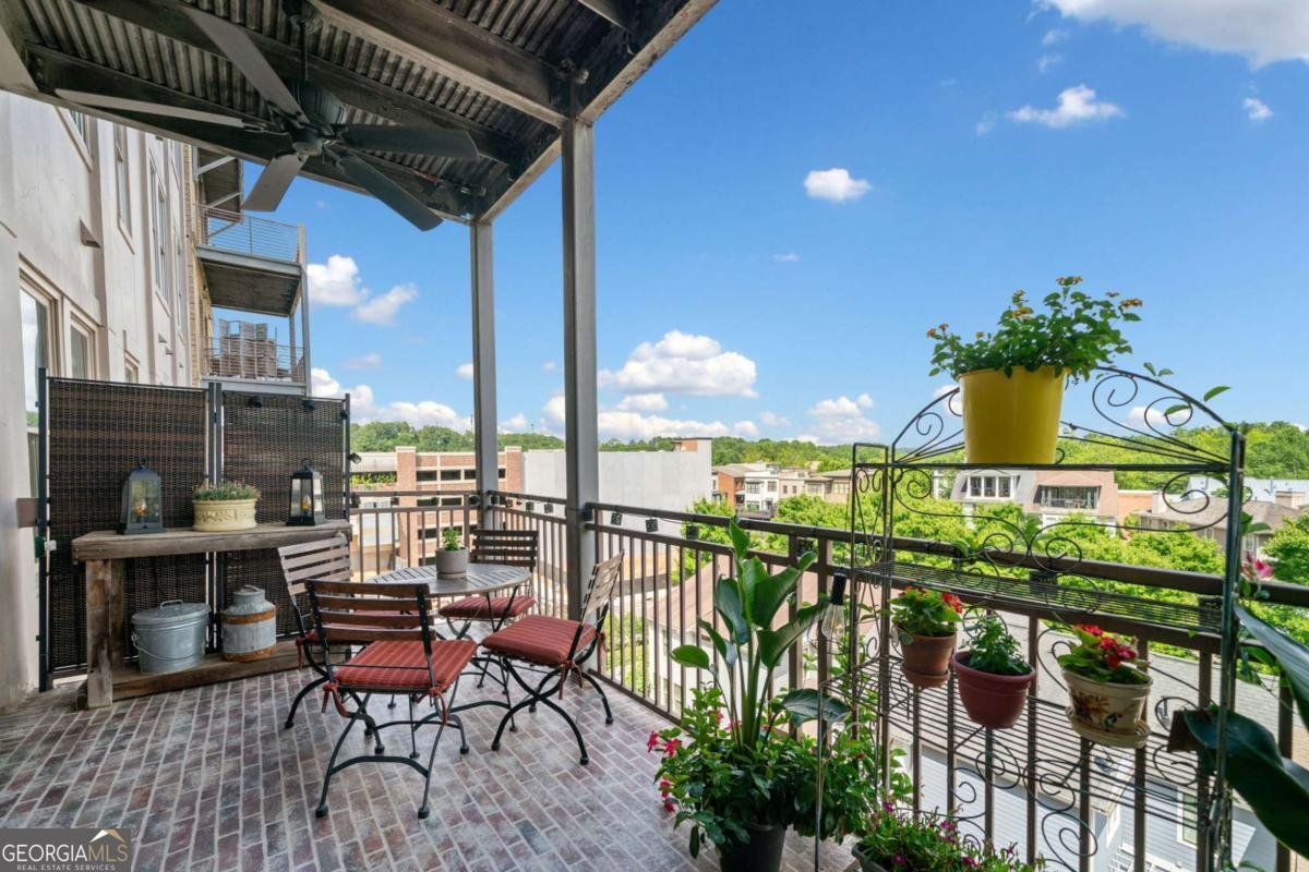 360 Chambers Street Woodstock - 19