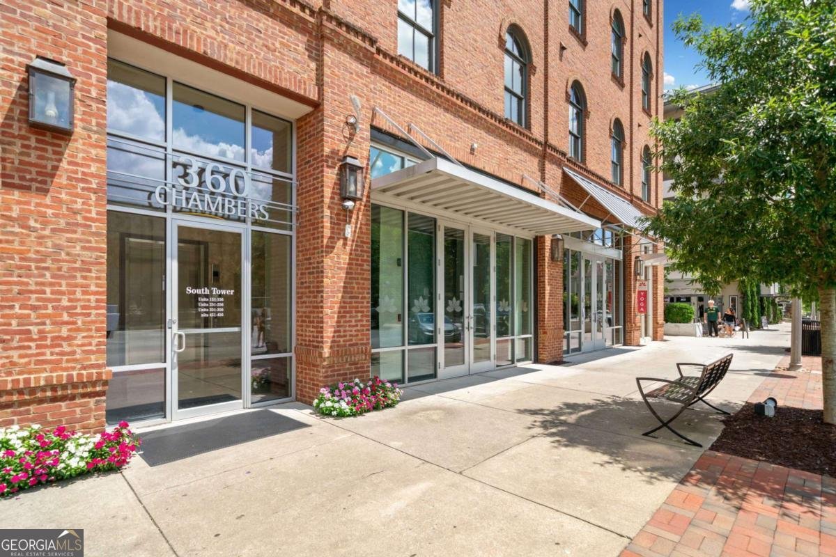 360 Chambers Street Woodstock - 30