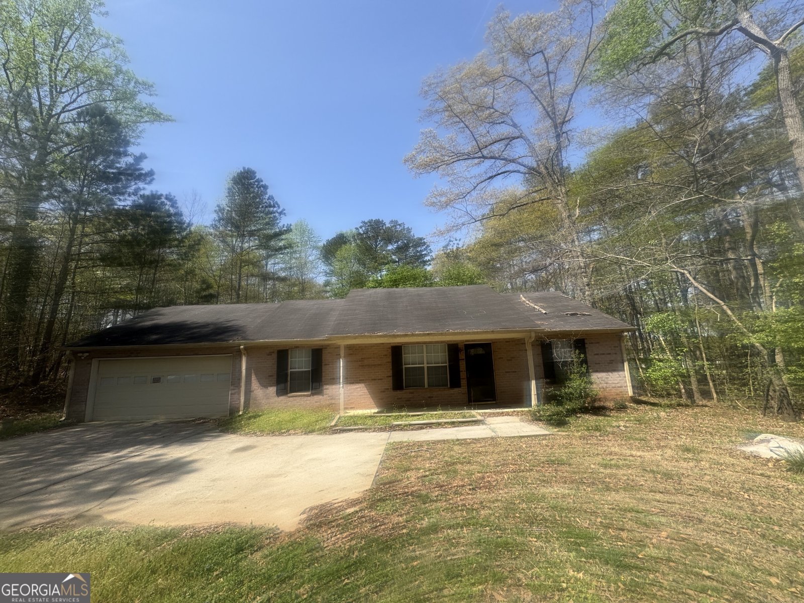 5512 Hearn Road Ellenwood - 1
