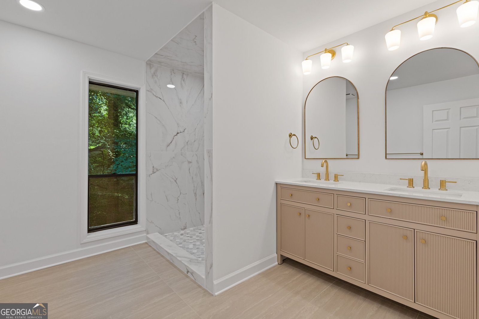 1363 Colony Drive Marietta - 19
