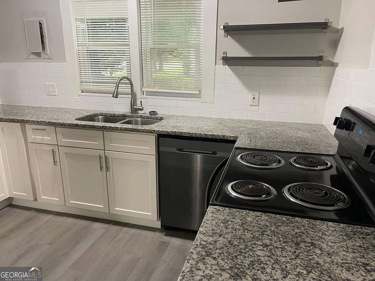 3227 Cleveland Highway Gainesville - 6