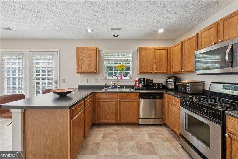 27 Waterbury Way Douglasville - 10