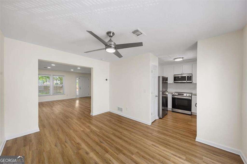 238 Chads Ford Way Roswell - 12