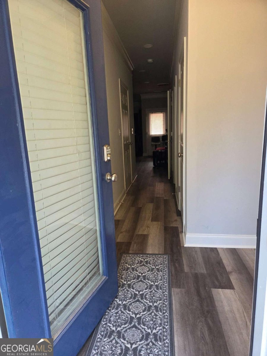 460 Village Creek Drive Atlanta - 2