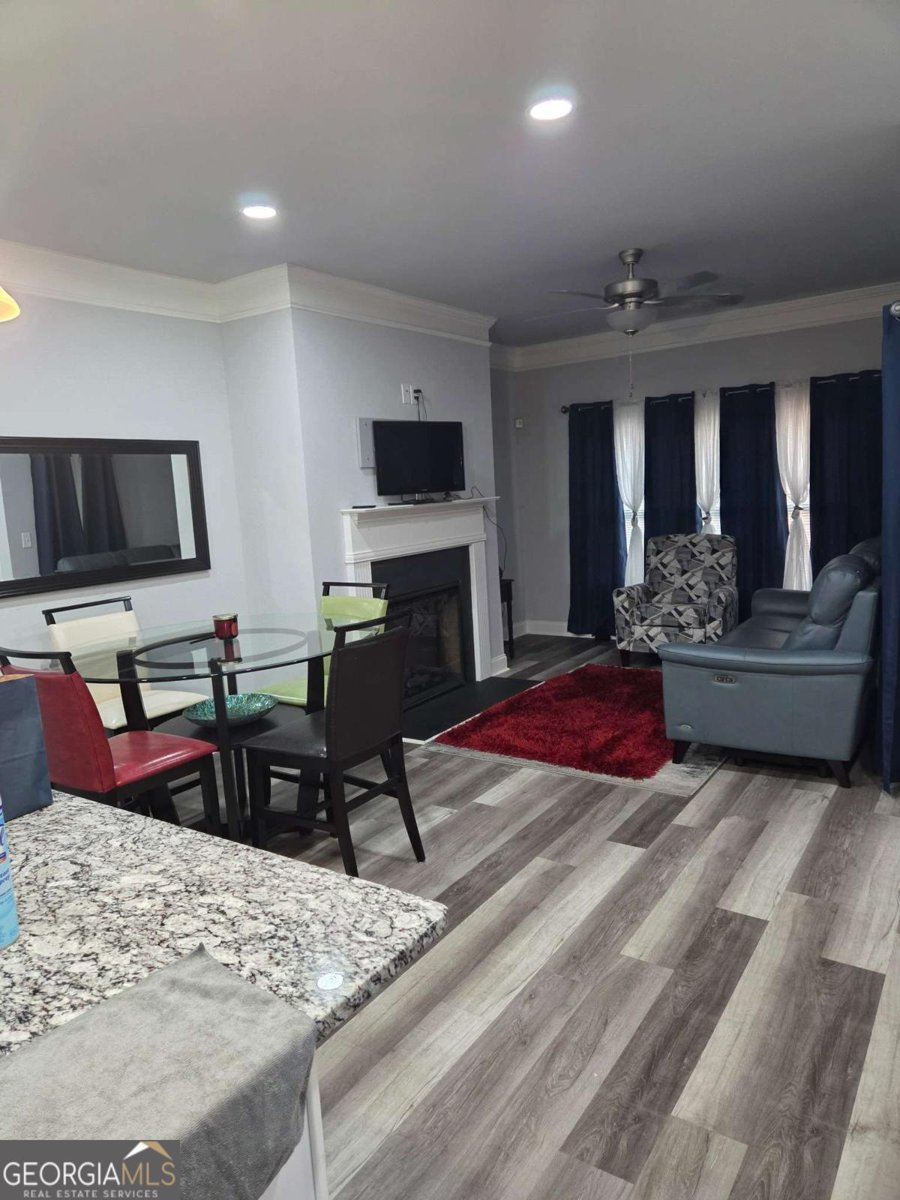 460 Village Creek Drive Atlanta - 3