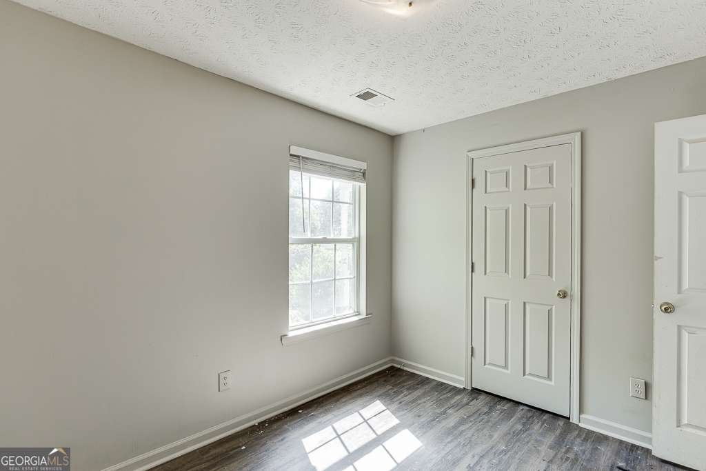 6784 Creeks Edge Court Flowery Branch - 11