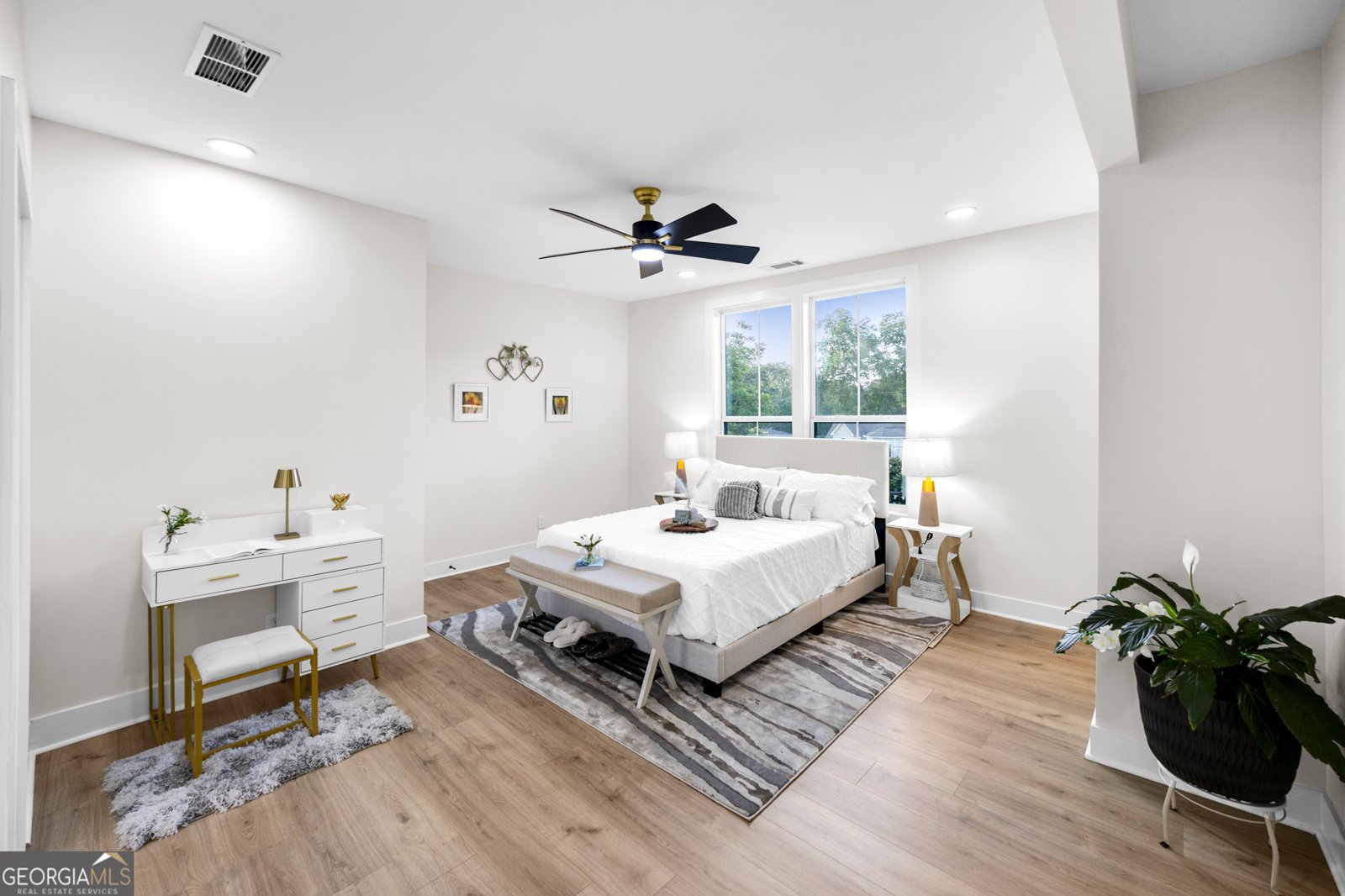 1456 Gordon Street Atlanta - 25