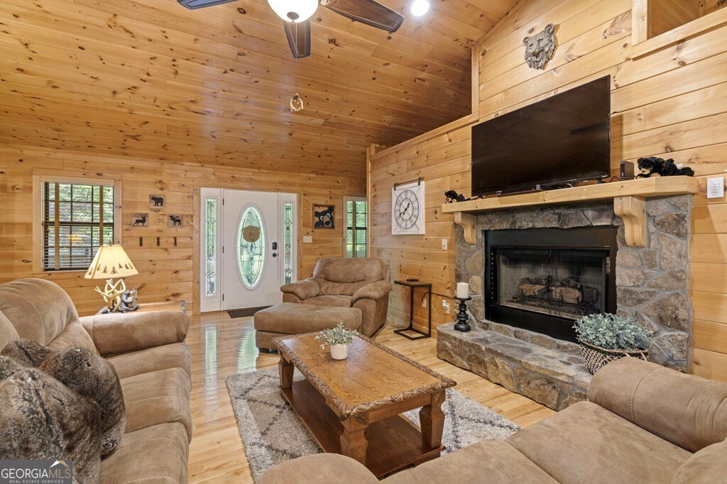 556 Flat Creek Circle Blue Ridge - 38