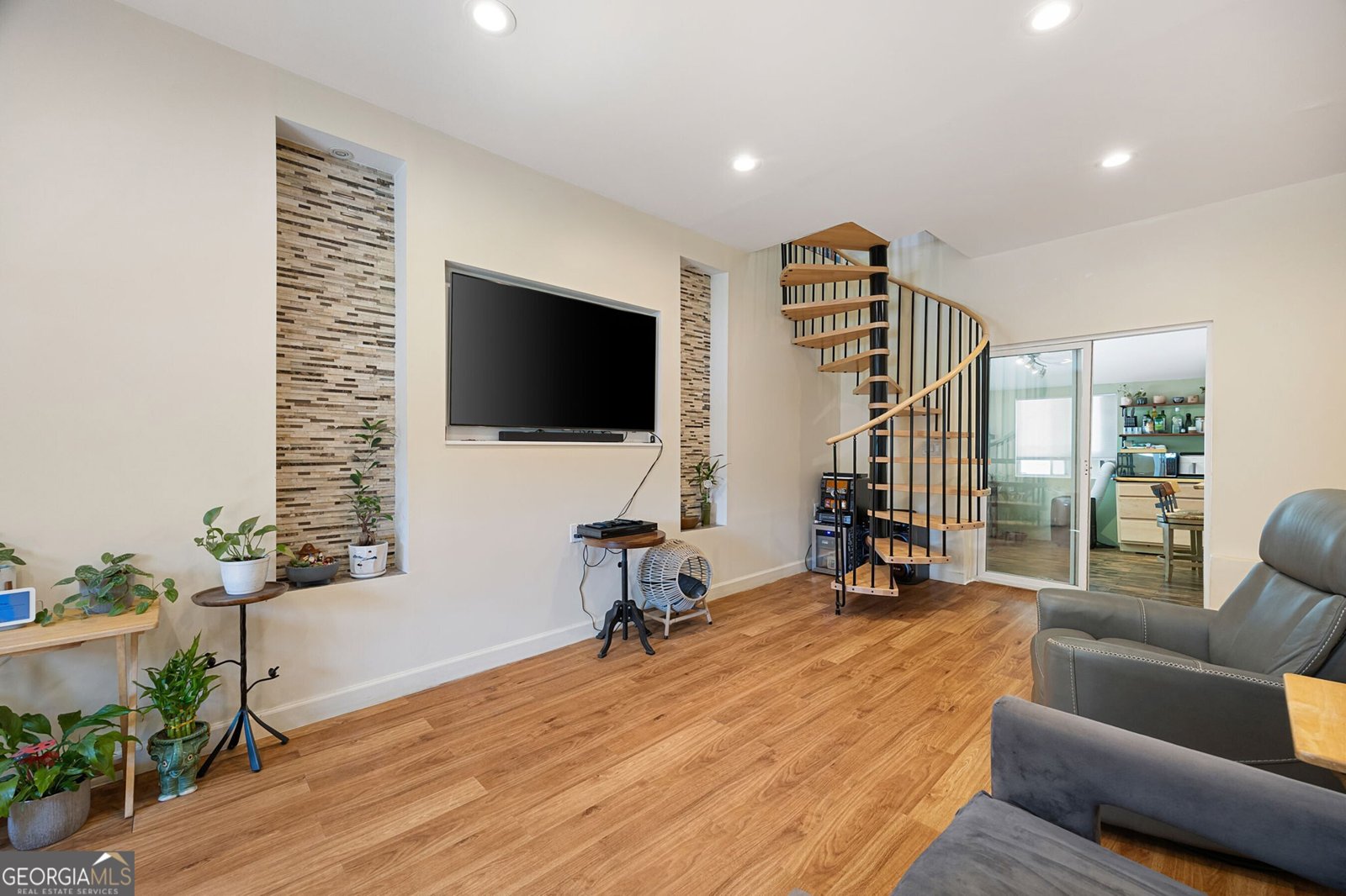 435 Sheringham Terrace Roswell - 24