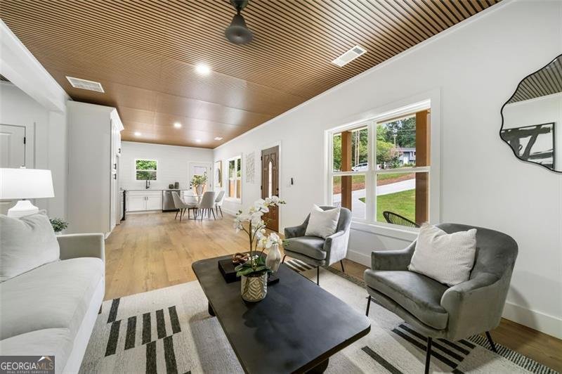 1337 FAIRFIELD Lilburn - 9