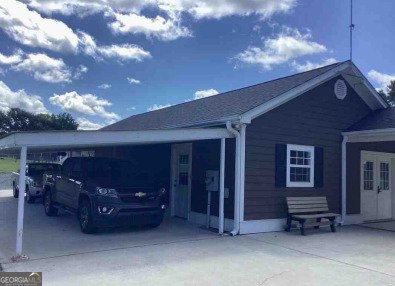 410 Country Kitchen Road Barnesville - 23
