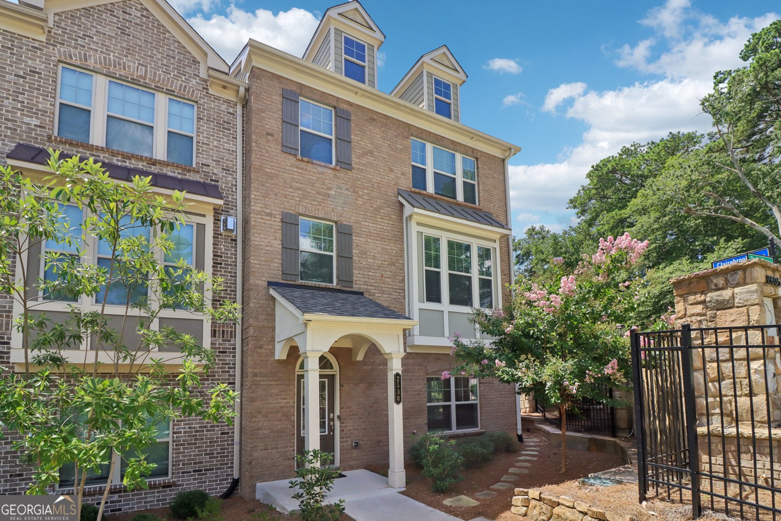 2530 CLAIREBROOKE Bend Atlanta - 1
