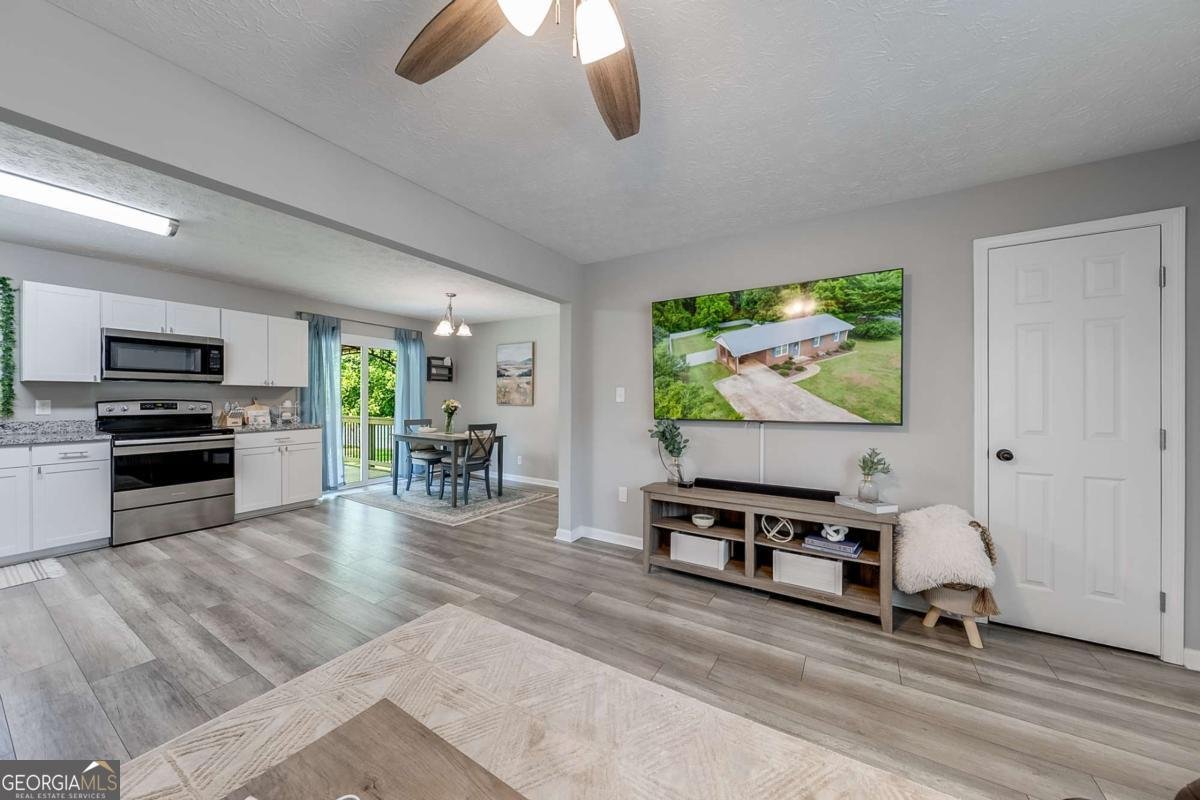 86 Hilltop Circle Auburn - 11