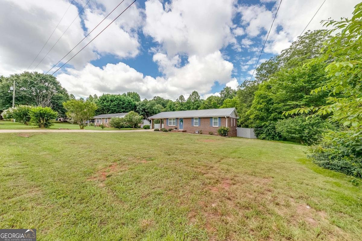 86 Hilltop Circle Auburn - 3