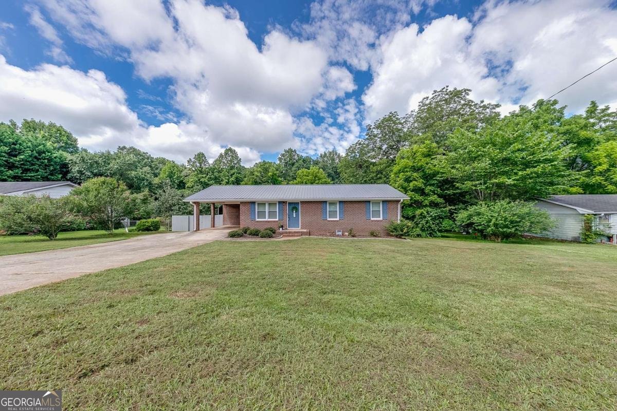 86 Hilltop Circle Auburn - 4
