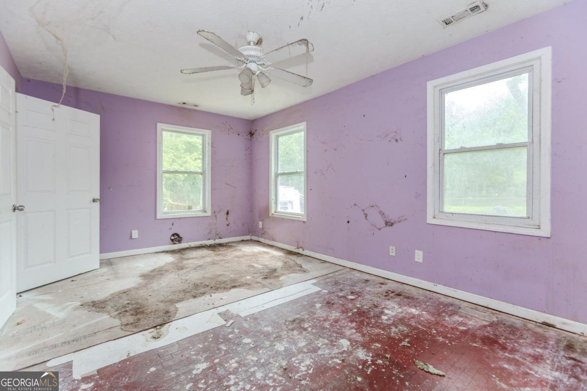 1112 Hillcrest Drive Atlanta - 17