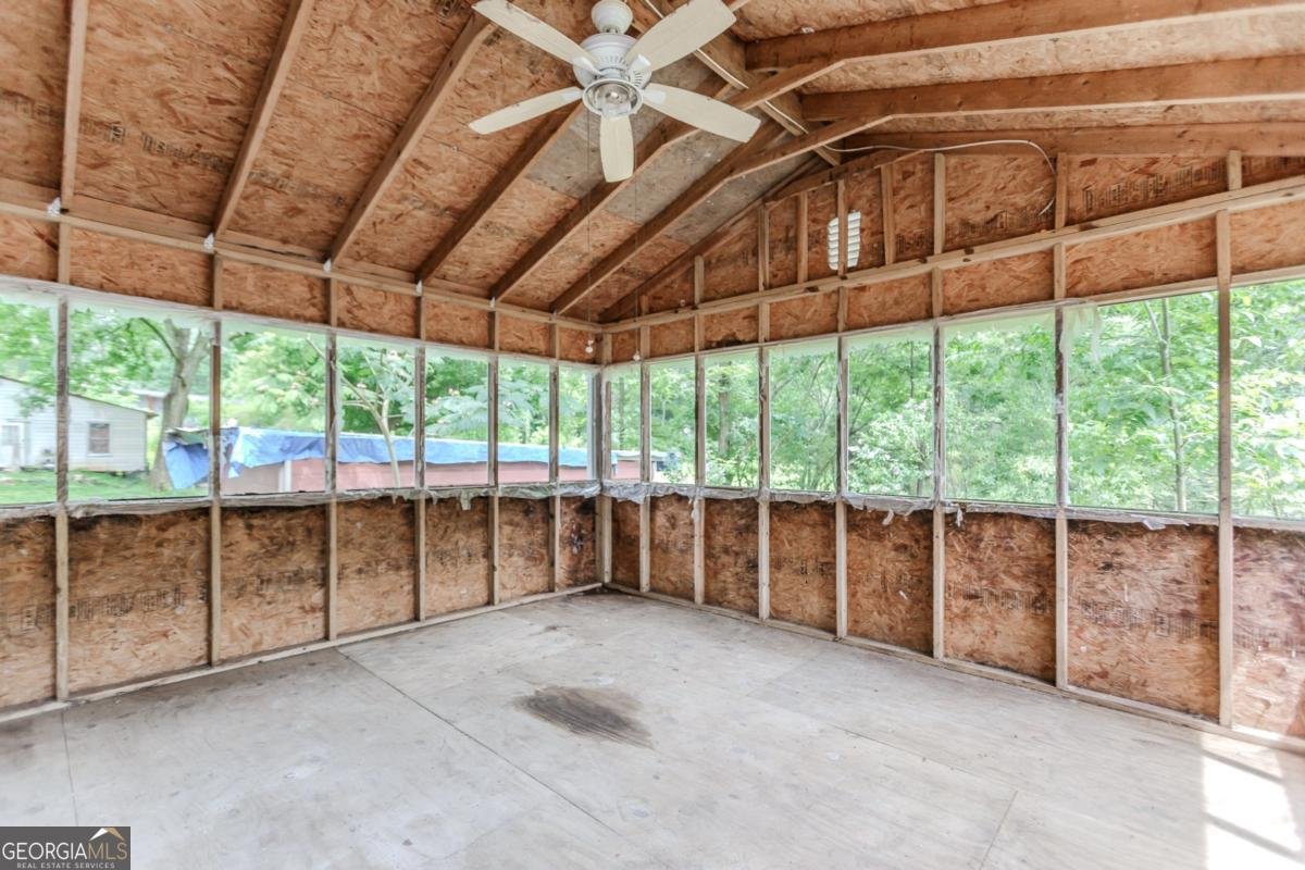 1112 Hillcrest Drive Atlanta - 22