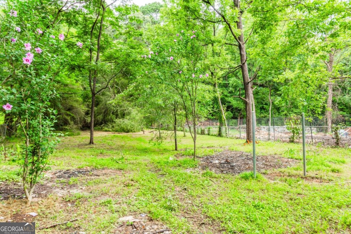 1112 Hillcrest Drive Atlanta - 24
