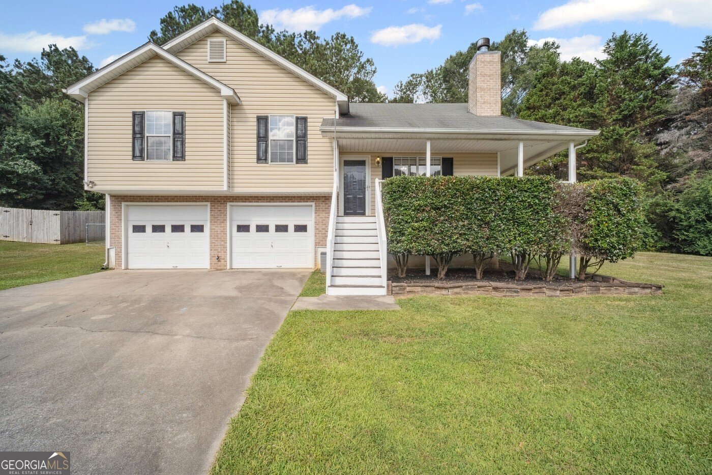 16 Gatepost Lane Kingston - 1