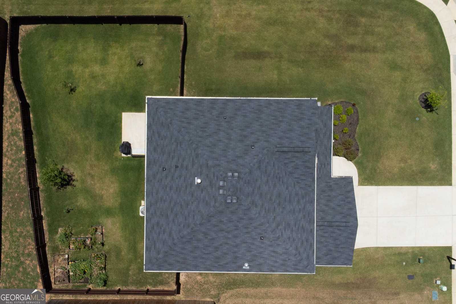 1653 Jersey Drive Stockbridge - 4