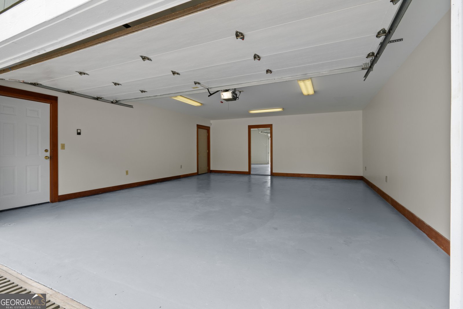 323 Lowell Road Carrollton - 54