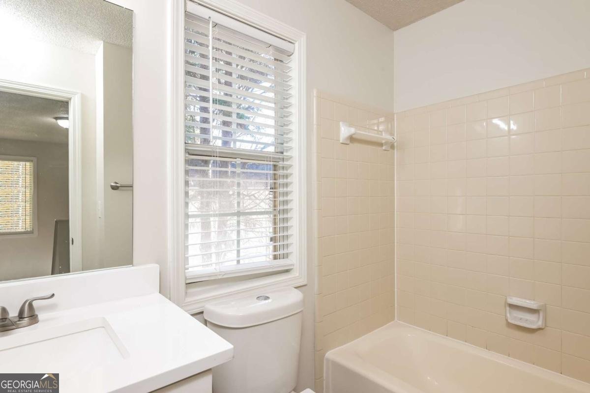 894 Churchill Court Stone Mountain - 23