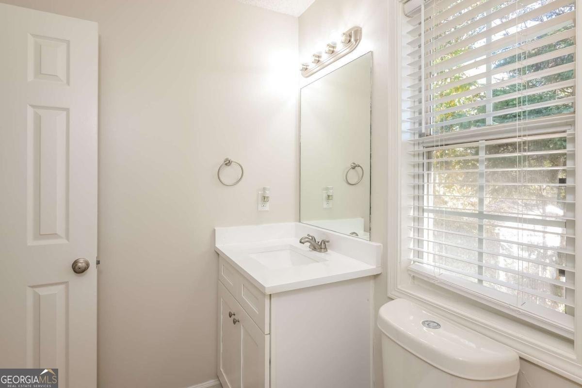 894 Churchill Court Stone Mountain - 24