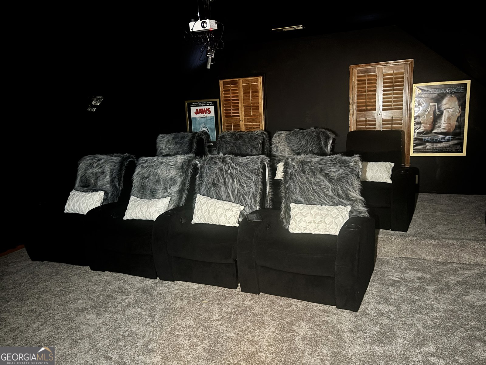 4070 Runnymede Drive Lilburn - 34