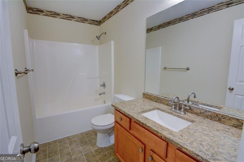2189 Executive Duluth - 2