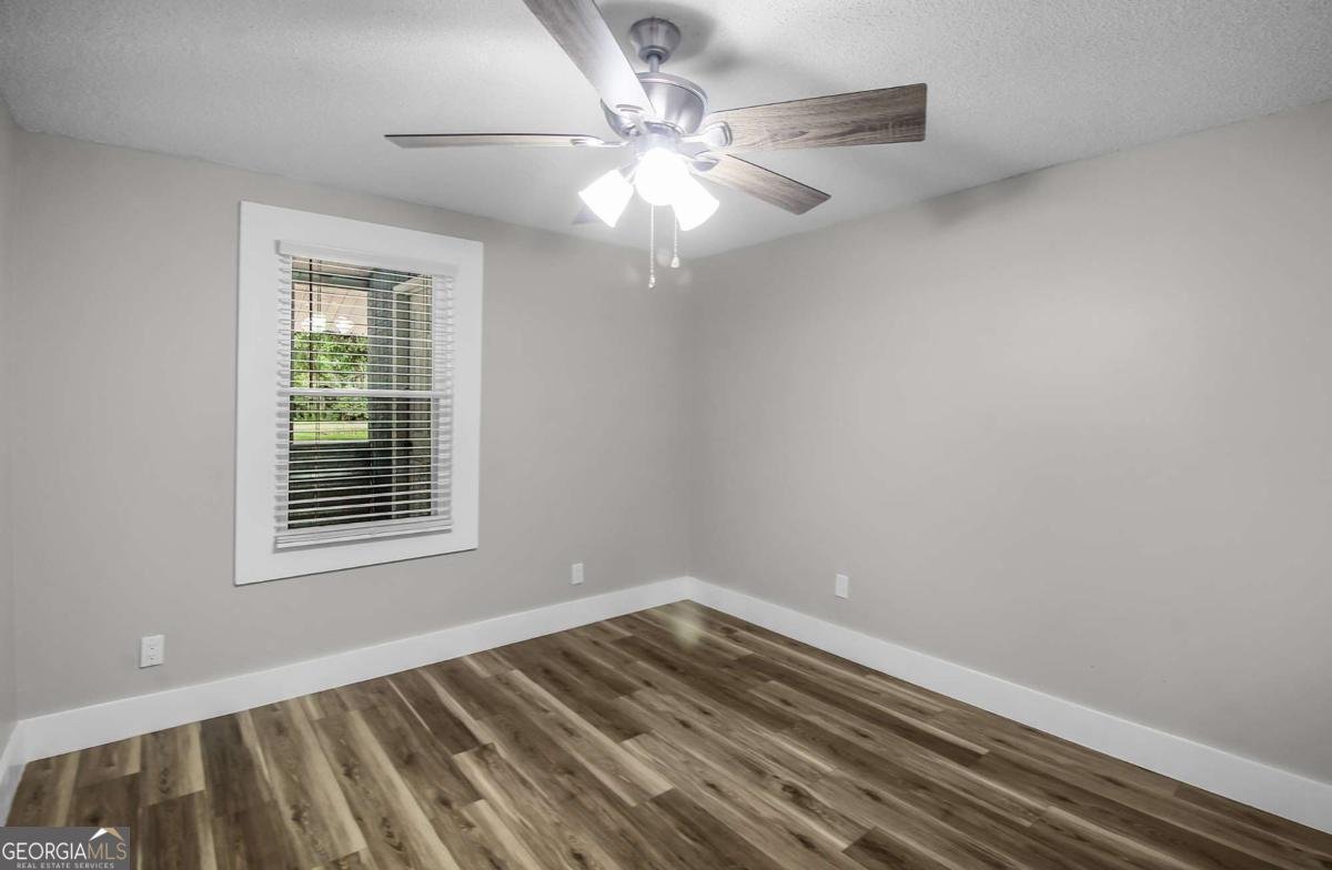 123 2nd Avenue Midway - 12