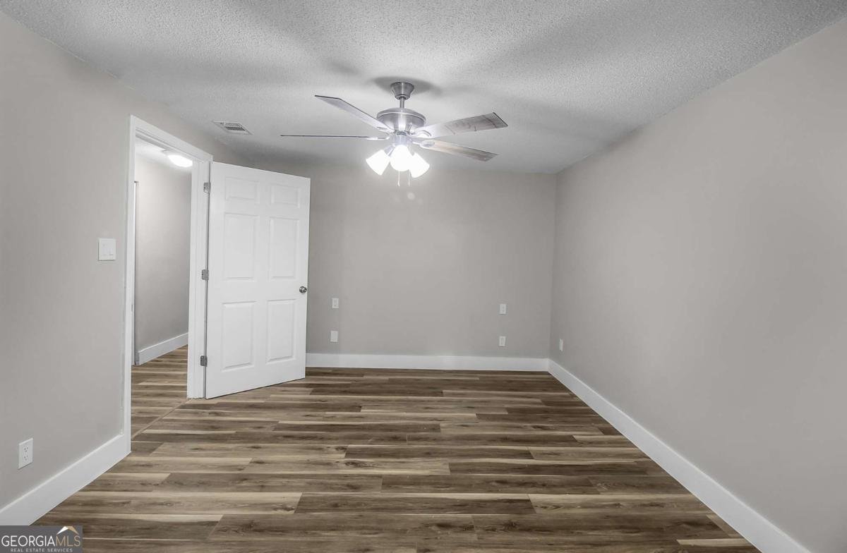 123 2nd Avenue Midway - 14