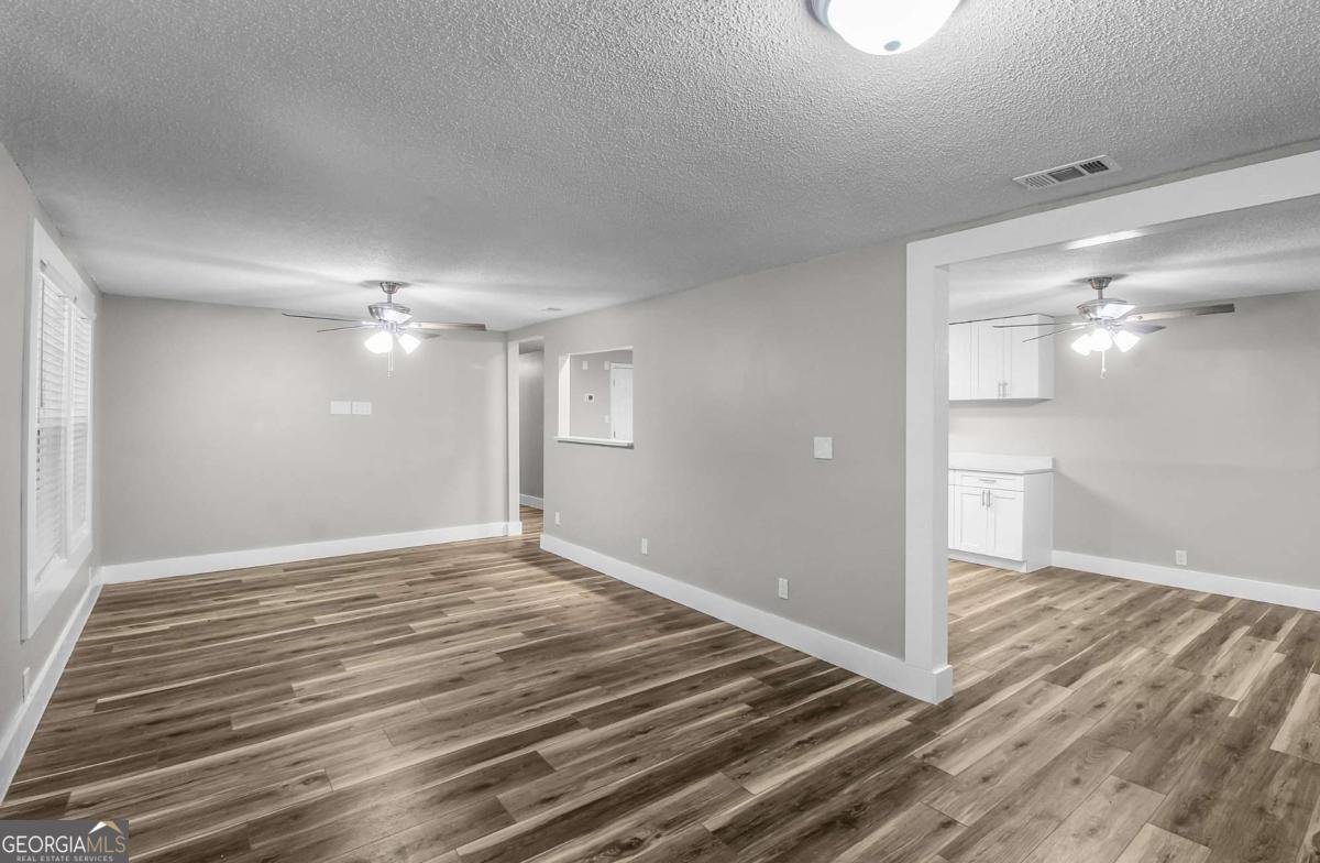 123 2nd Avenue Midway - 4