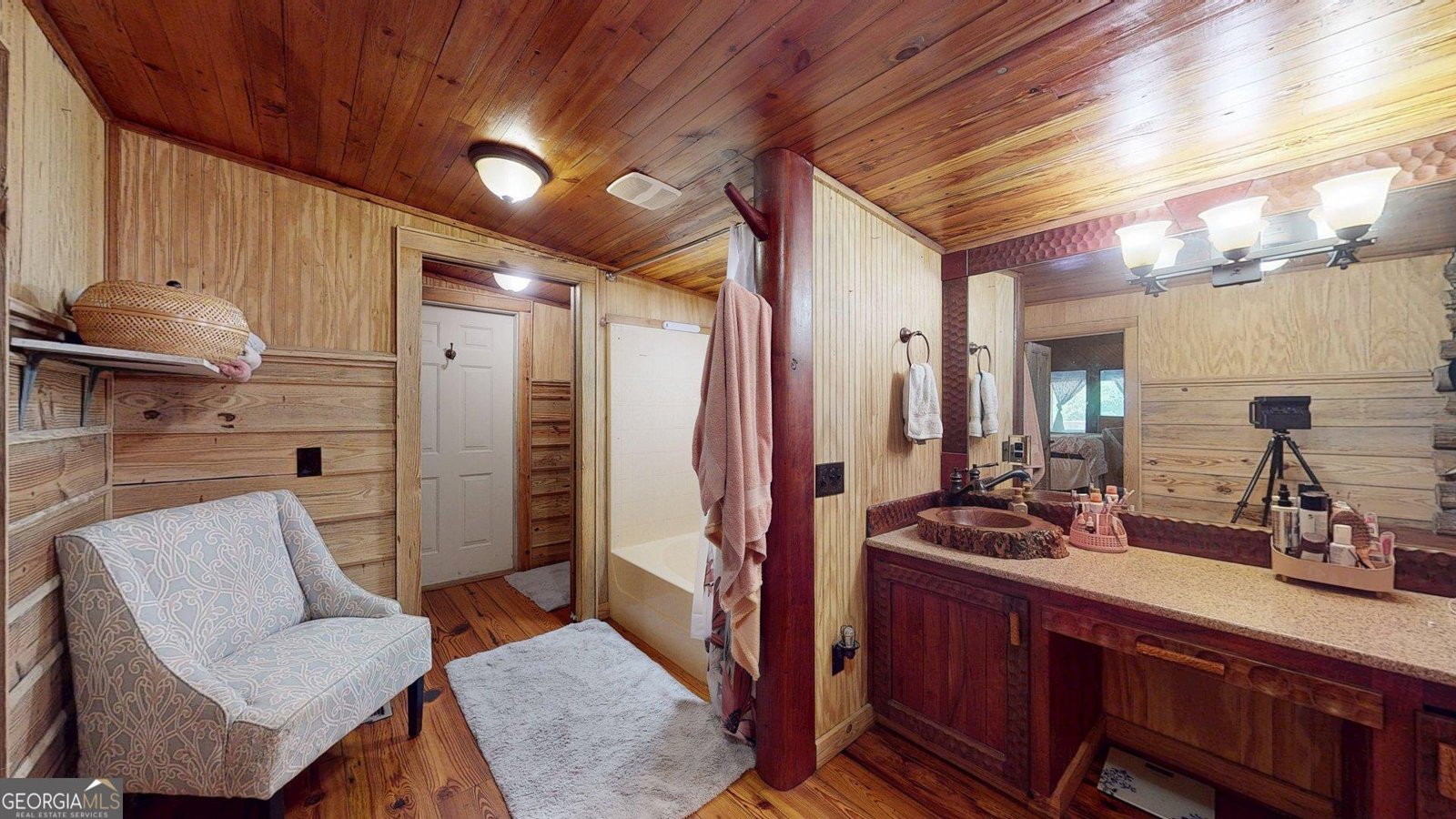 837 Linger Long Road Sylvania - 53
