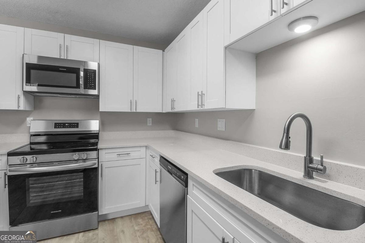 1464 Paul Caswell Boulevard Hinesville - 9