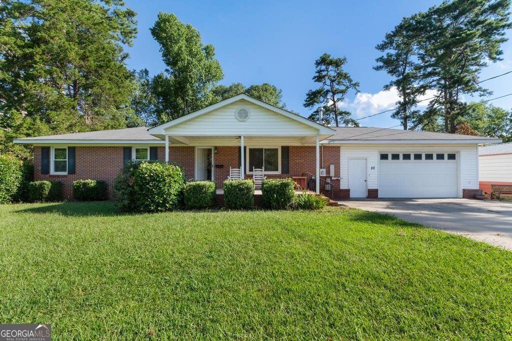 88 Smith Street Locust Grove - 1