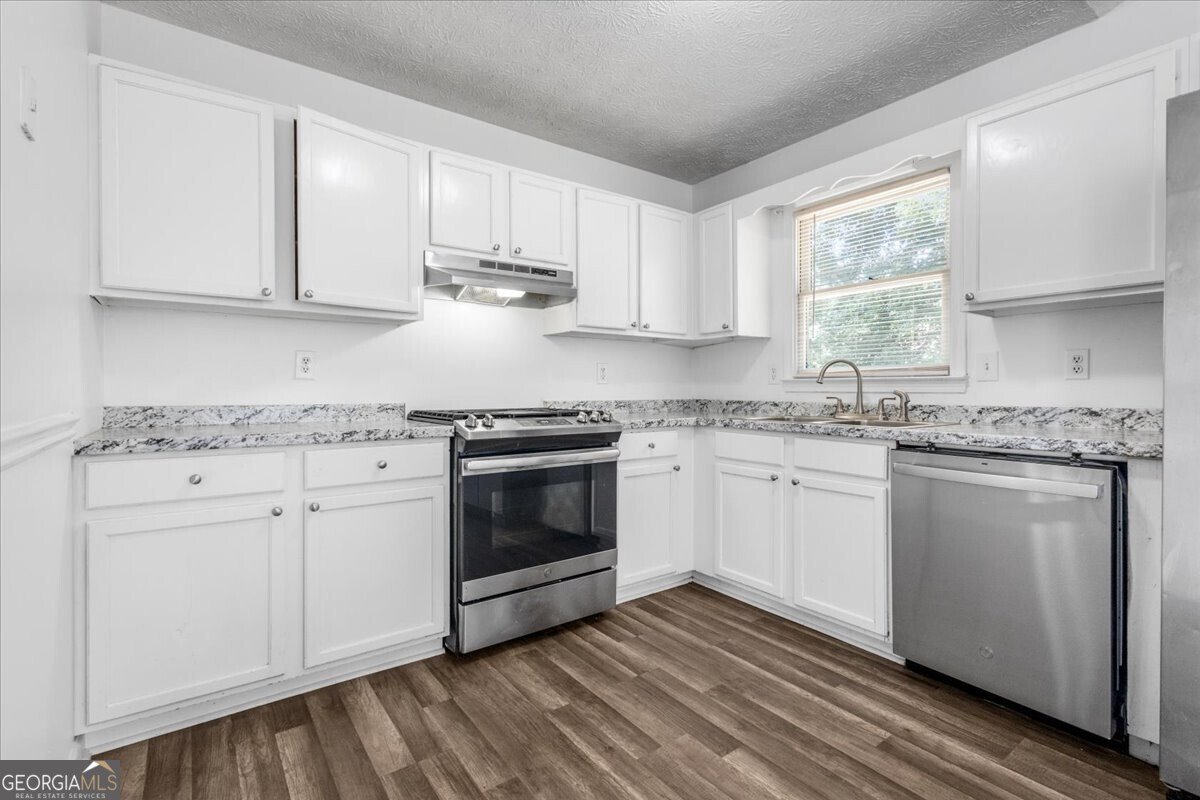624 Silverthorne Circle Douglasville - 11