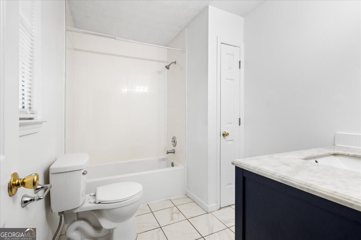 624 Silverthorne Circle Douglasville - 17