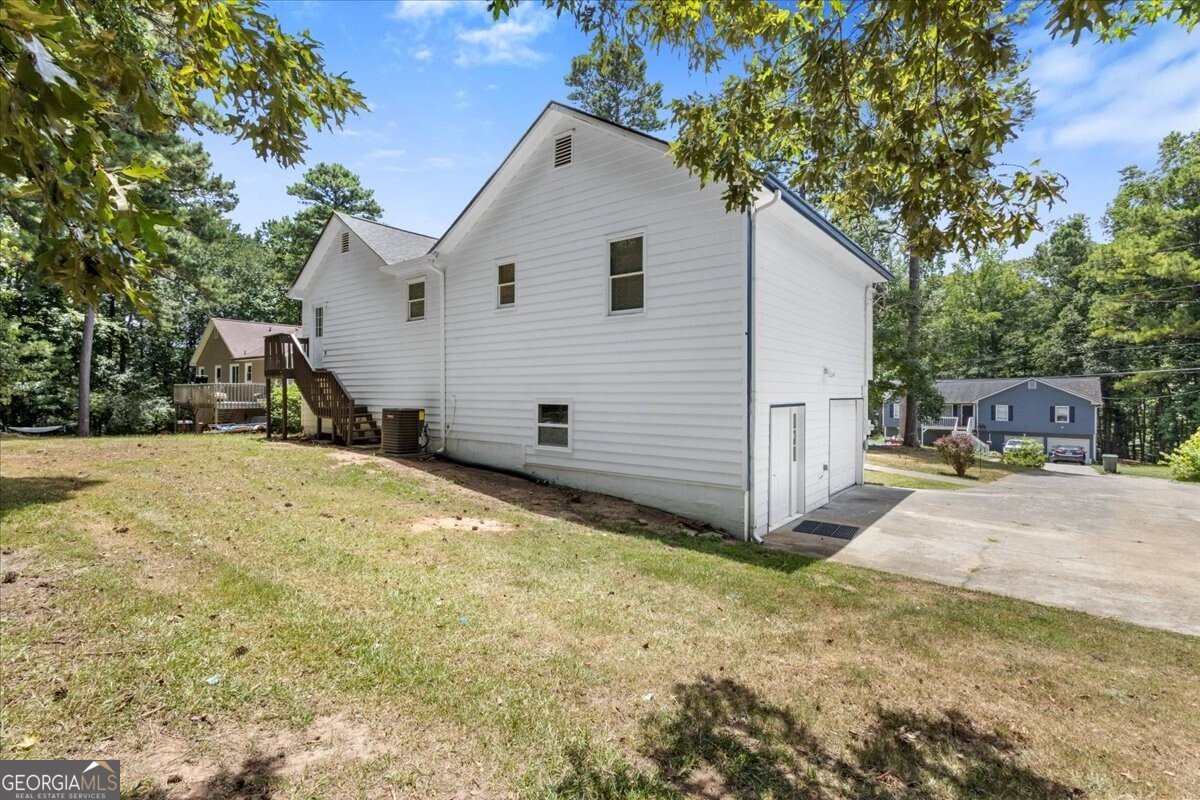 624 Silverthorne Circle Douglasville - 25