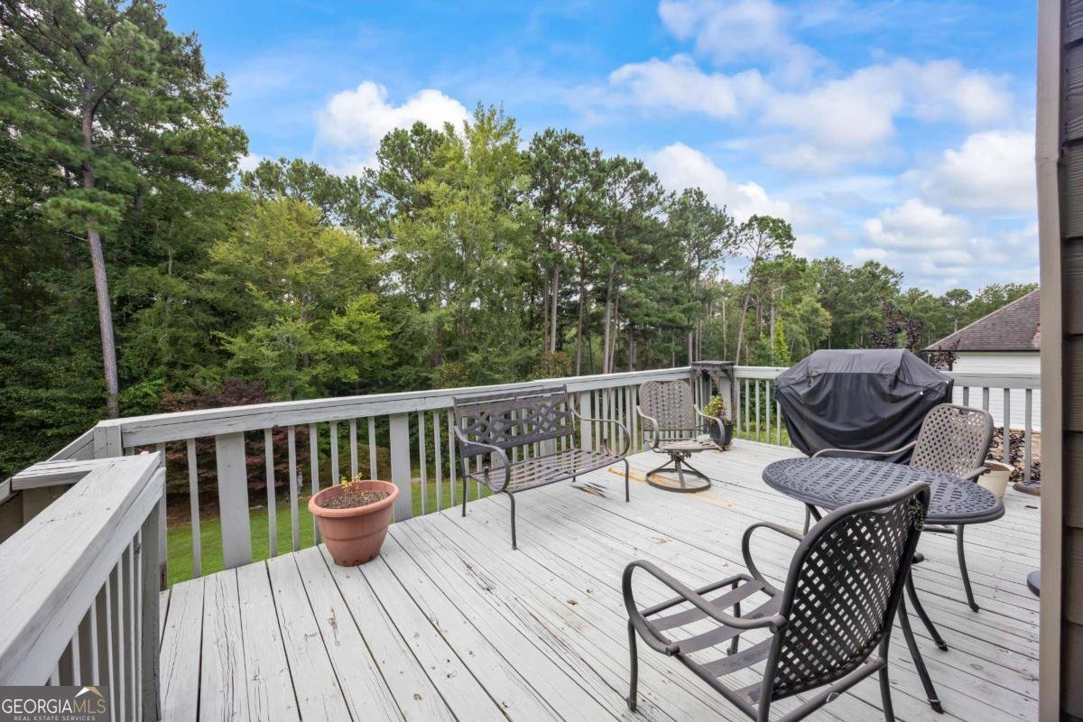 1030 Silver Thorne Drive Loganville - 17