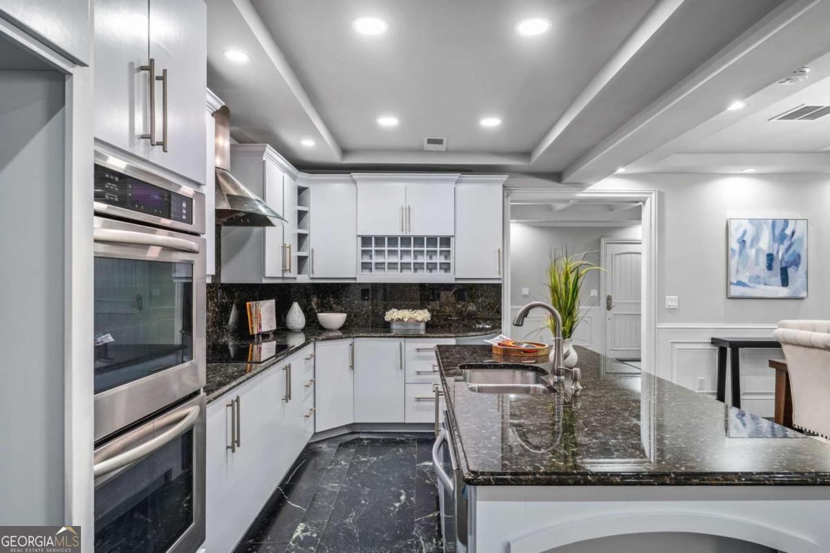 790 Martina Drive Atlanta - 18